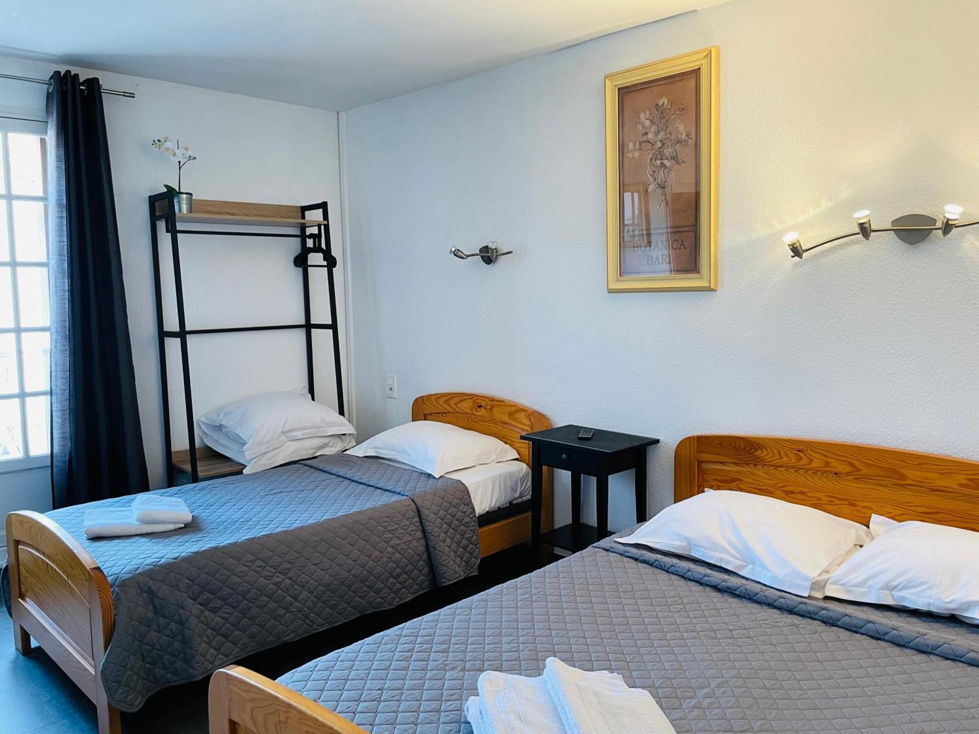 Hotel L'Escale เอก-มอร์ต ภายนอก รูปภาพ